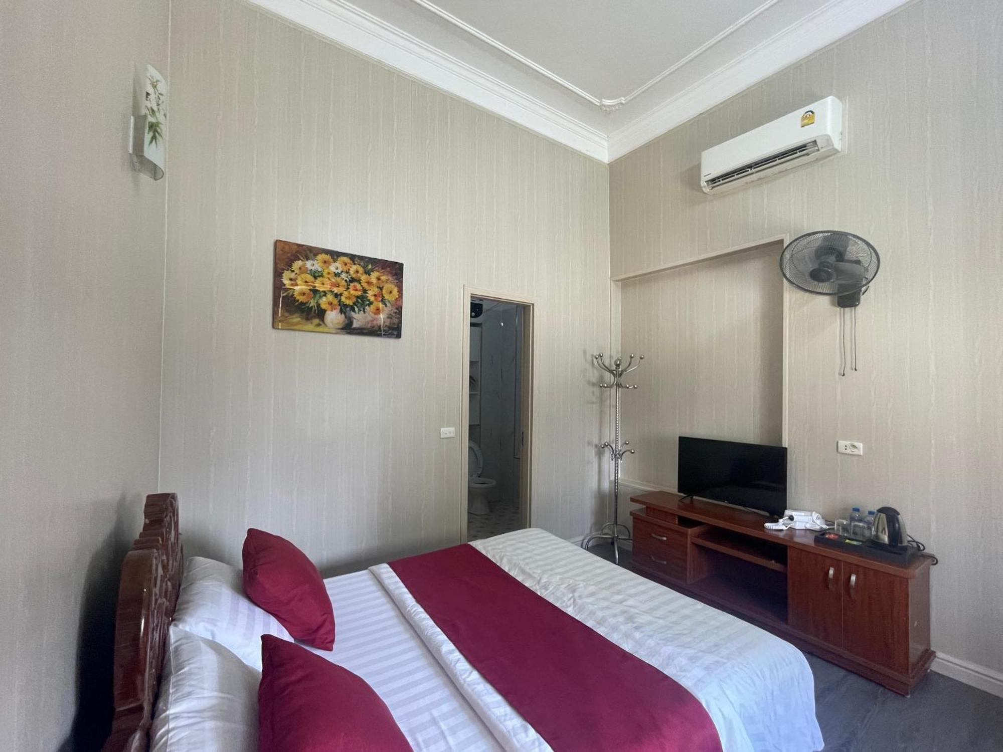 Bach Dai Dung Hotel Ха Тинх Екстериор снимка